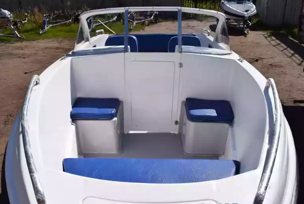 Стеклопластиковый катер Neman-500 Open в Перми