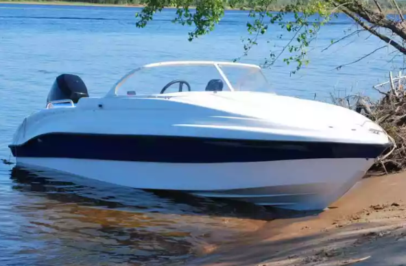 Стеклопластиковый катер Neman-500 Р в Перми