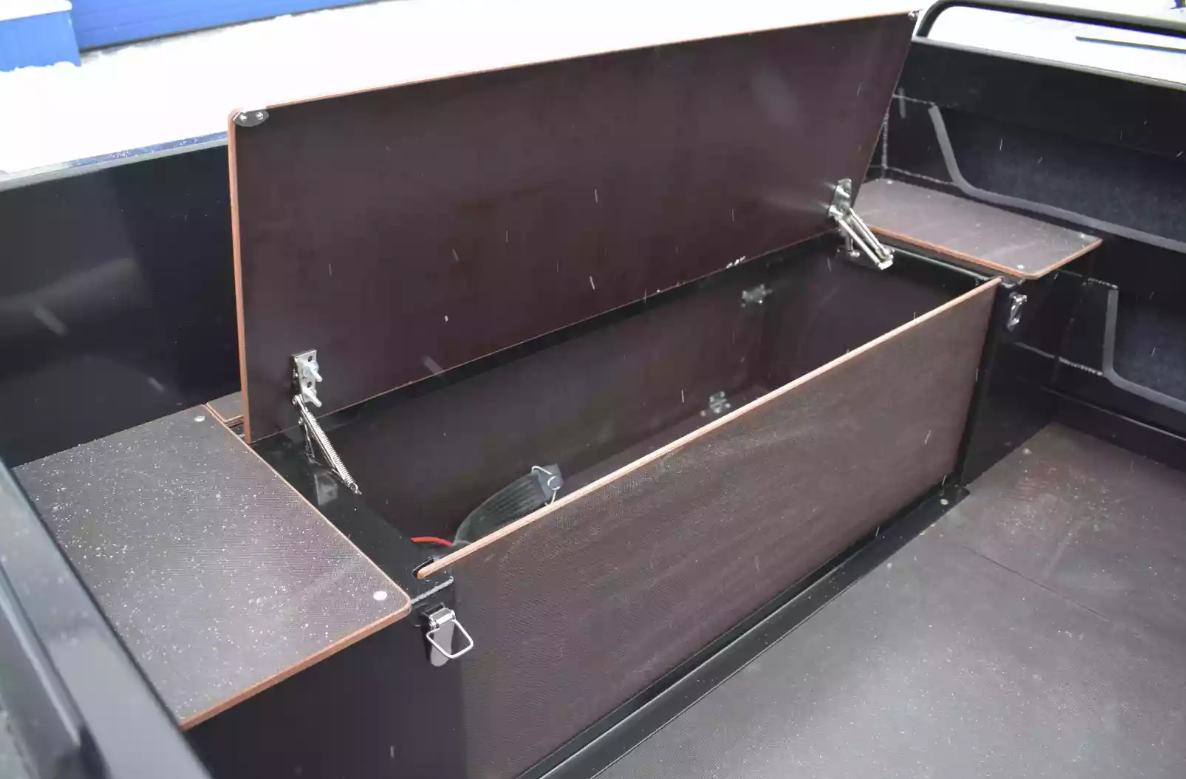 Алюминиевый катер Неман-450 DC в Перми