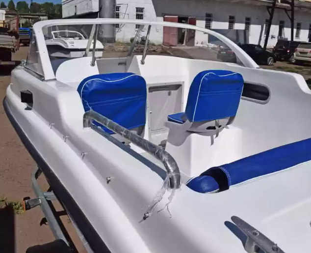 Стеклопластиковый катер Neman-450 Open в Перми