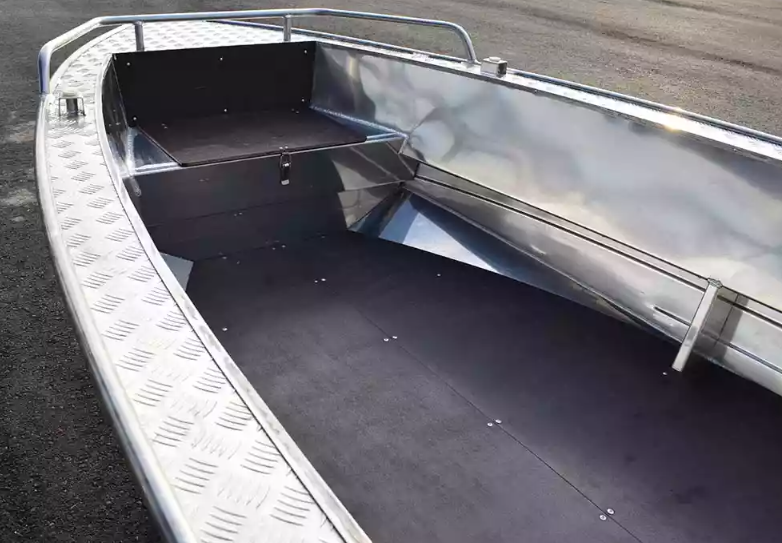 Алюминиевый катер Wyatboat-430 C в Перми