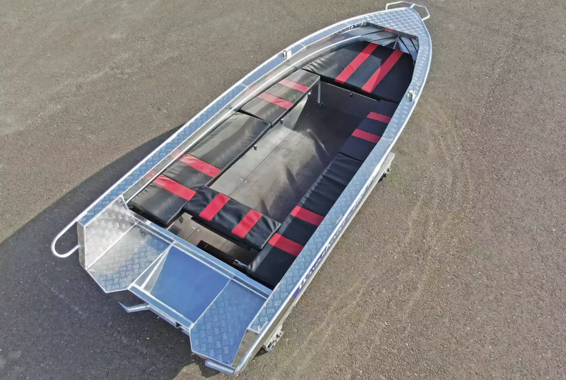 Алюминиевая лодка Wyatboat-390РМ увеличенный борт в Перми