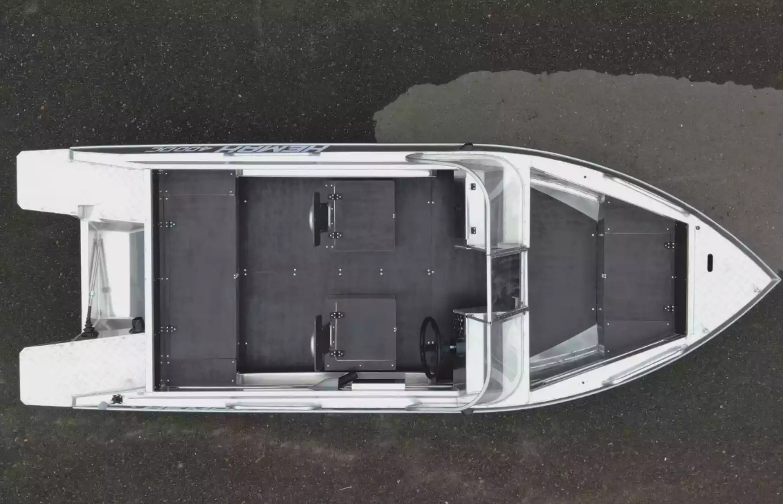 Алюминиевая лодка  Neman-400 DC в Перми