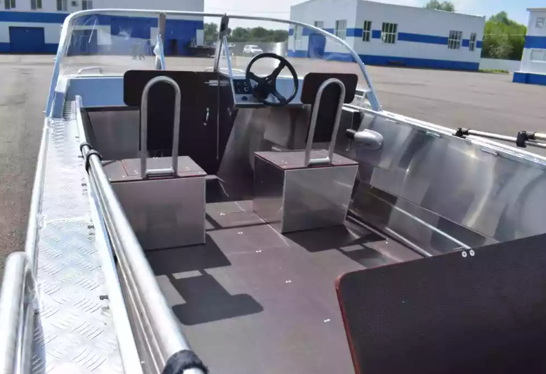 Алюминиевый катер WYATBOAT-550 DCM в Перми