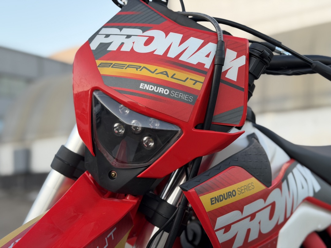 Кроссовый мотоцикл (эндуро) PROMAX BERNAUT 400 в Перми