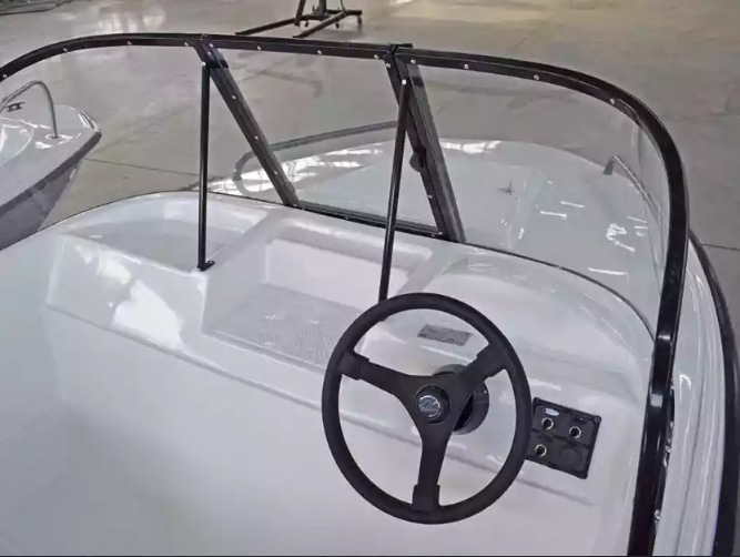 Комбинированный катер Wyatboat-430 M в Перми