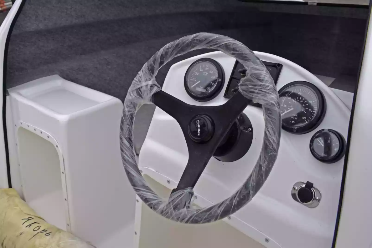 Комбинированный катер Wyatboat-470 П в Перми Комбинированный катер Wyatboat-470 П в Перми