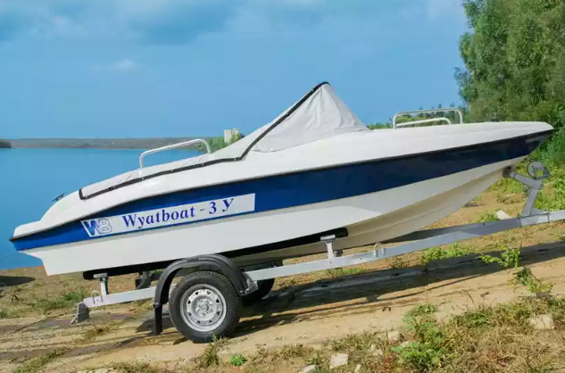 Стеклопластиковый катер Wyatboat-3 У в Перми