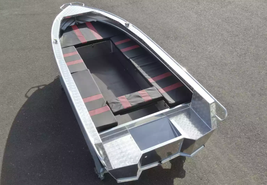 Алюминиевая лодка Wyatboat-390РМ увеличенный борт в Перми