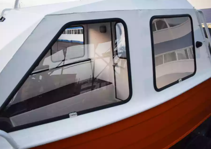 Алюминиевый катер Неман-500 (каютный) в Перми