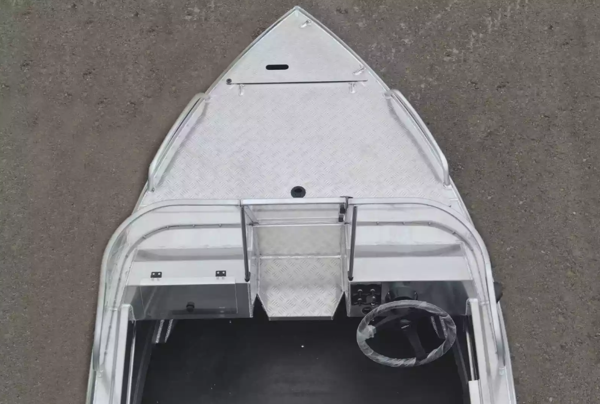 Алюминиевый катер Neman-400 PRO в Перми