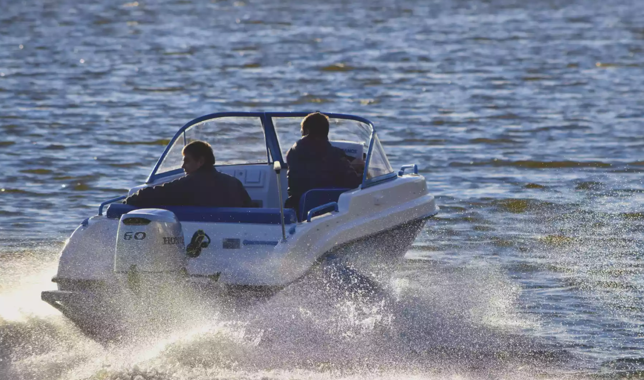 Комбинированный катер Neman-450 Open в Перми