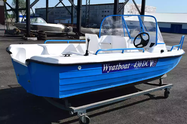 Комбинированный катер Wyatboat-430 DC в Перми