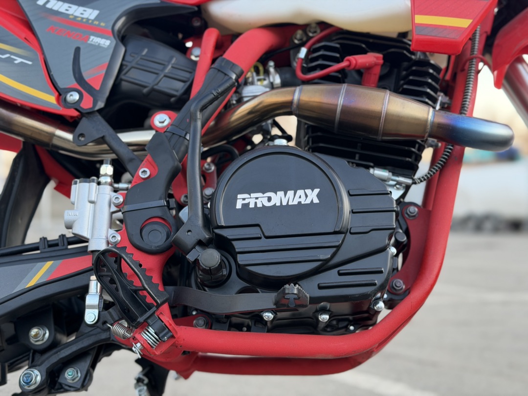 Кроссовый мотоцикл (эндуро) PROMAX BERNAUT 400 в Перми