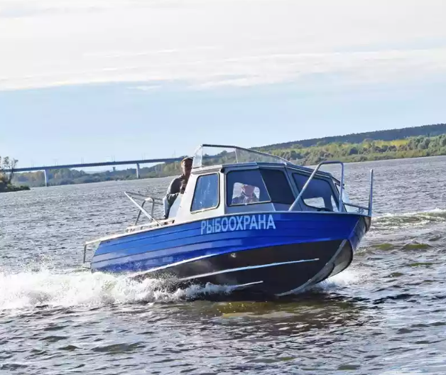 Алюминиевый катер Неман 550 с каютой в Перми