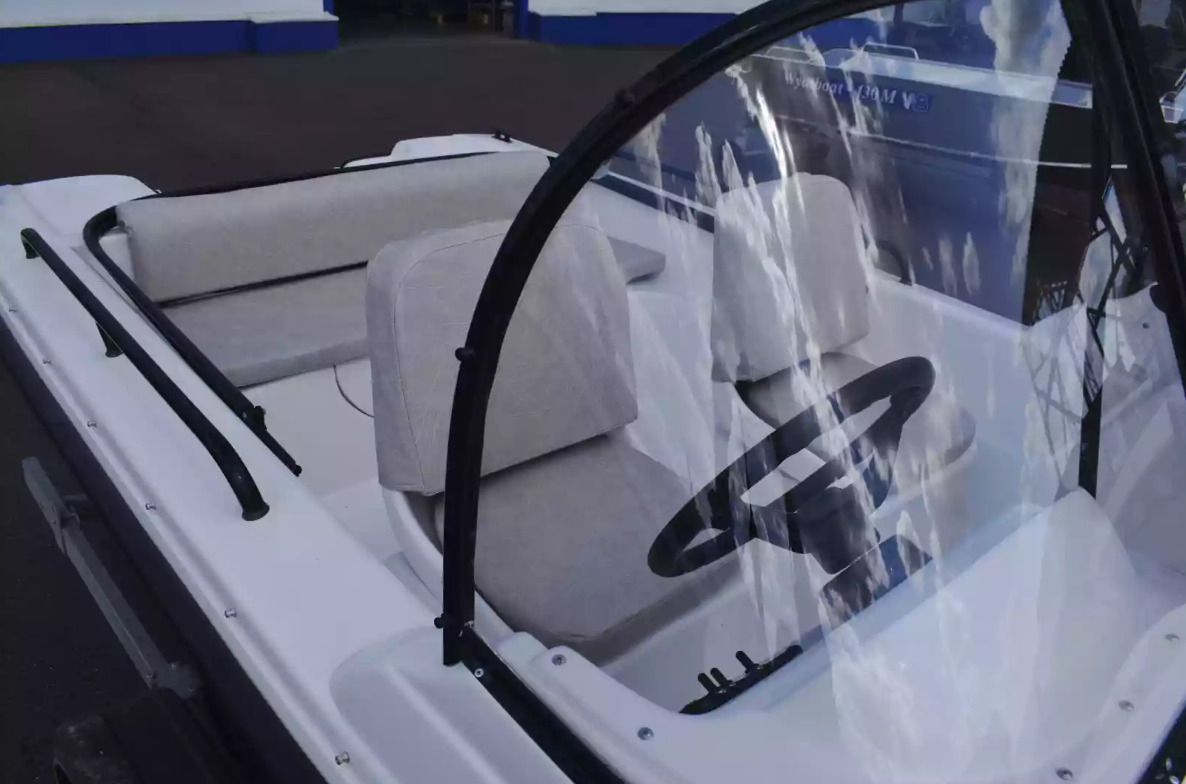 Комбинированный катер Wyatboat-430 DC в Перми