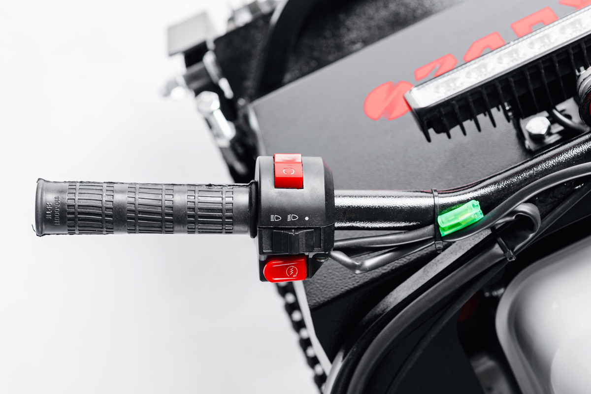 МОТОБУКСИРОВЩИК IKUDZO 1100/380 К7 в Перми