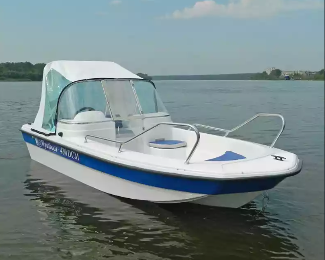 Стеклопластиковый катер Wyatboat-430 DCM (тримаран) в Перми