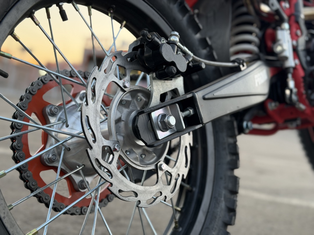 Кроссовый мотоцикл (эндуро) PROMAX BERNAUT 400 в Перми