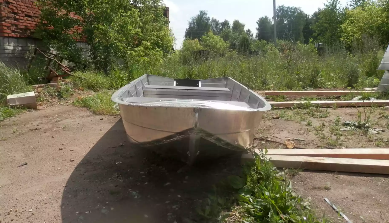 Алюминиевая лодка Вятка-Профи 32 в Перми