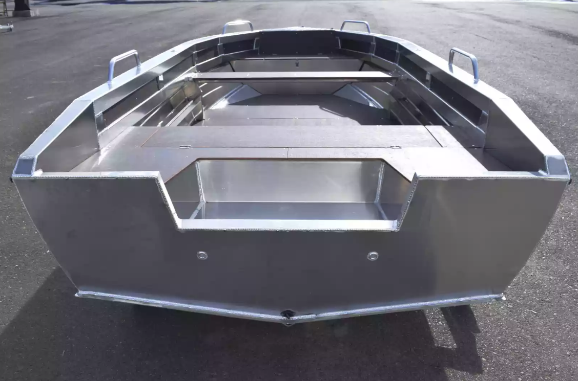 Алюминиевая лодка  Неман-480 Р в Перми