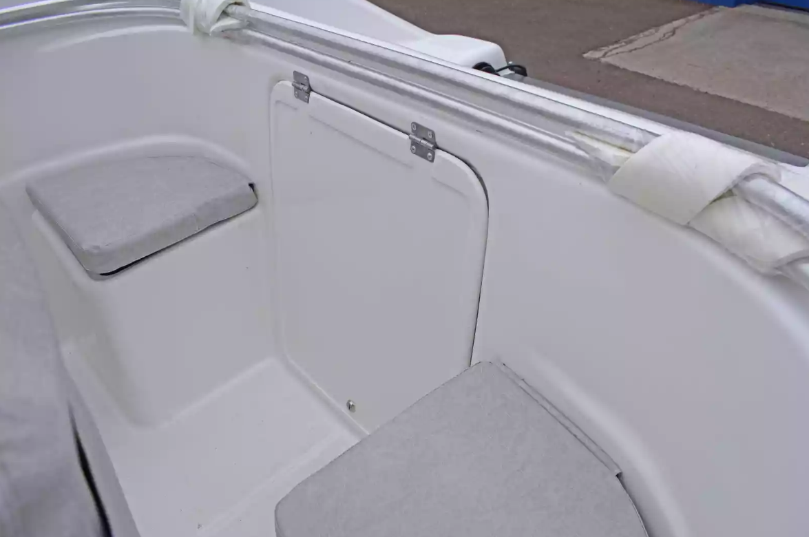 Комбинированный катер Wyatboat-470 П в Перми Комбинированный катер Wyatboat-470 П в Перми