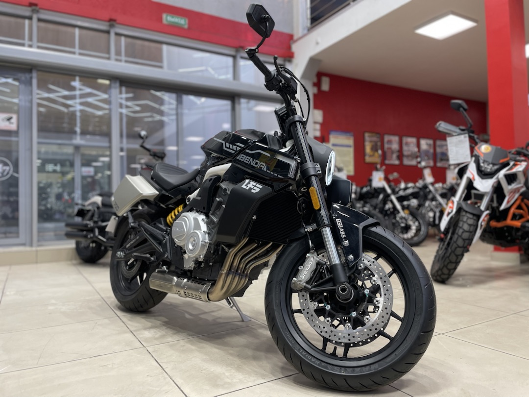 Мотоцикл Benda LFS 700 в Перми