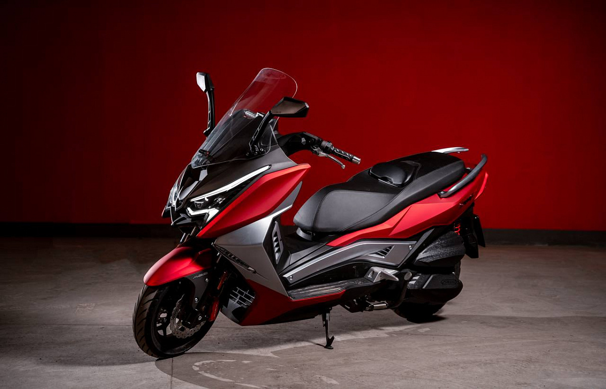 МАКСИСКУТЕР ARIIC 318 в Перми