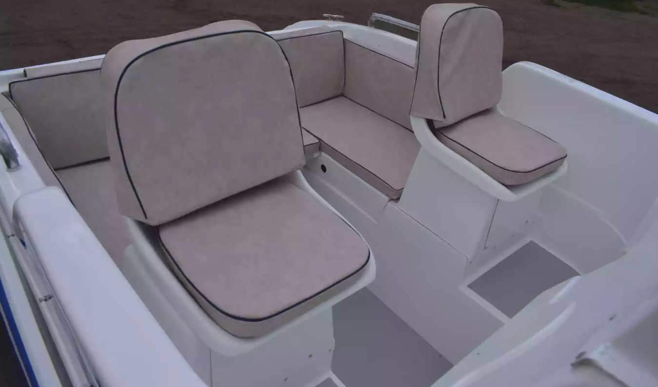 Стеклопластиковый катер Neman-500 в Перми