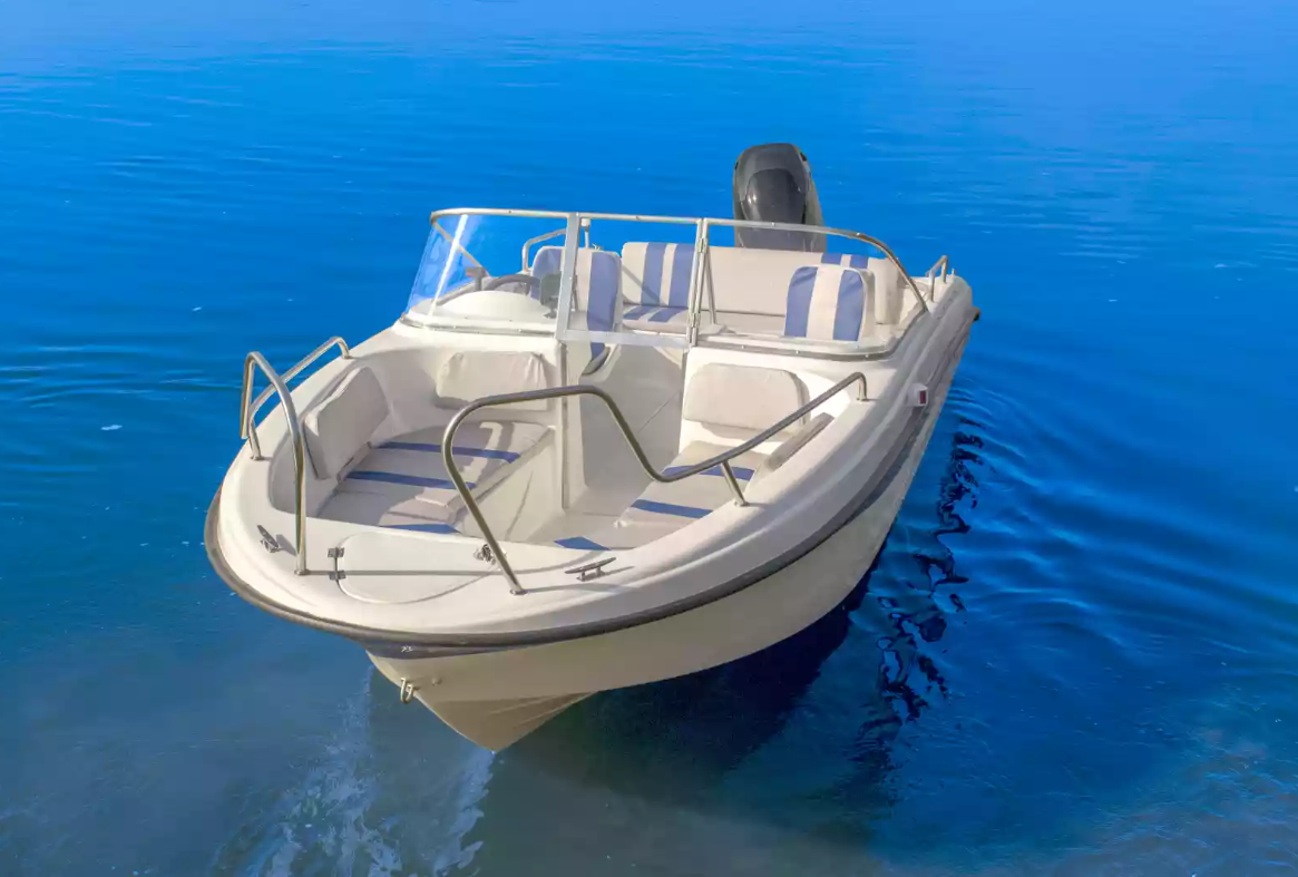 Стеклопластиковый катер Neman-530 Open в Перми