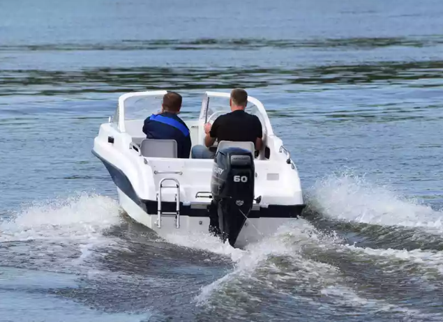 Стеклопластиковый катер Neman-450 Open в Перми