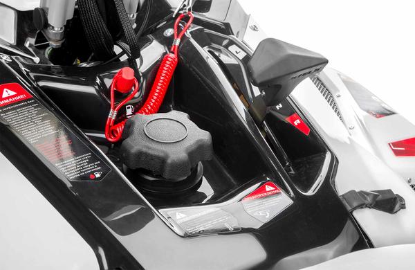 Снегоход STELS SA800R (L LUX WT) ВИТЯЗЬ 2.0 К01 Tech в Перми