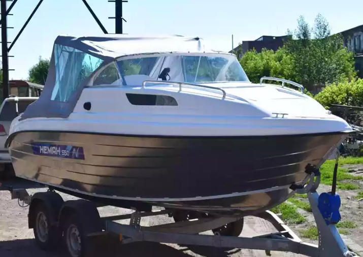 Комбинированный катер Neman-550 с каютой в Перми