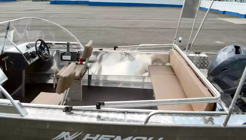 Алюминиевый катер Неман-500 DCM в Перми