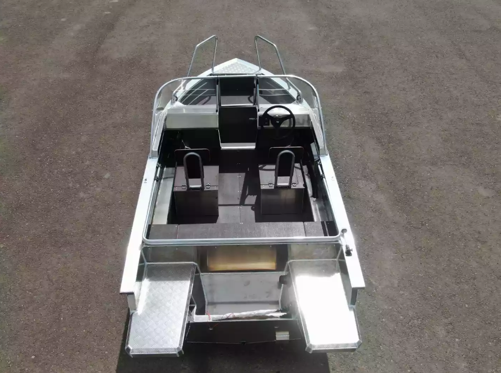 Алюминиевая лодка  Неман-400 DCM NEW в Перми