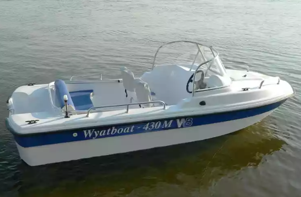 Стеклопластиковый катер Wyatboat-430 M (тримаран) в Перми Стеклопластиковый катер Wyatboat-430 M (тримаран) в Перми