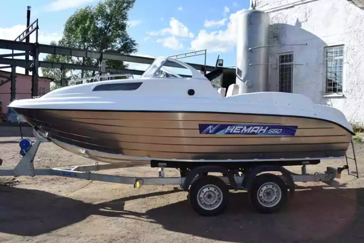 Комбинированный катер Neman-550 с каютой в Перми