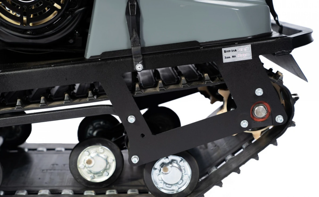 Мотобуксировщик БУРЛАК-M2 LFS 15 л.с.(передний привод, склизы) в Перми