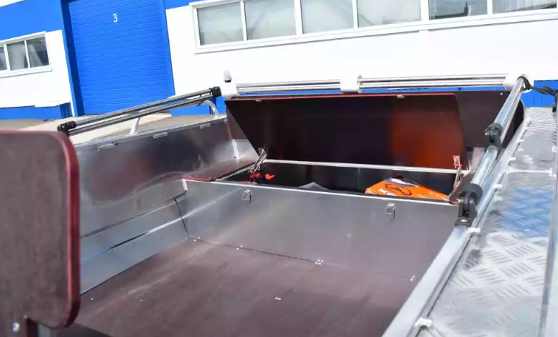 Алюминиевый катер WYATBOAT-550 DCM в Перми