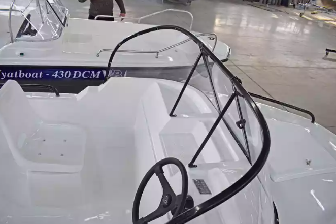 Комбинированный катер Wyatboat-430 M в Перми