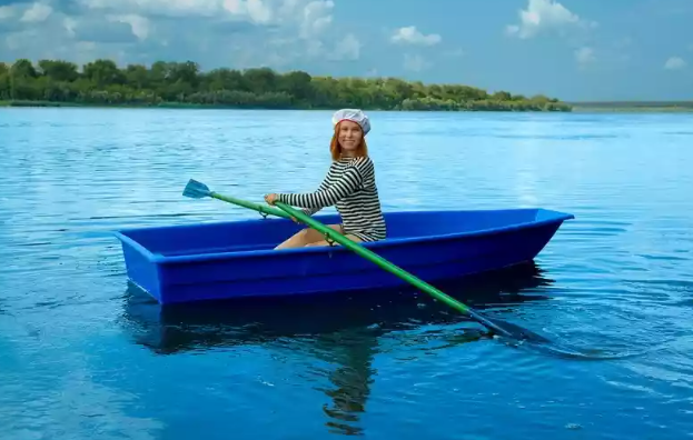 Стеклопластиковая лодка Малютка в Перми