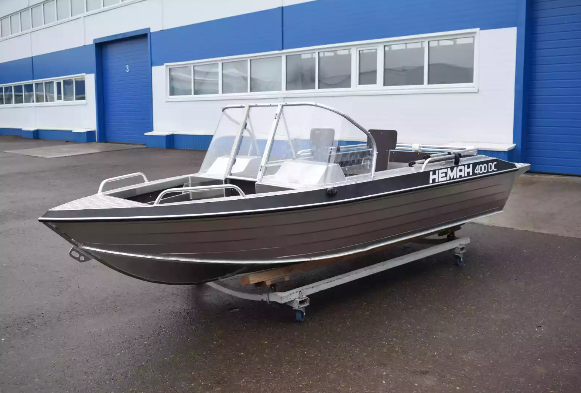 Алюминиевый катер Neman-400 DC в Перми