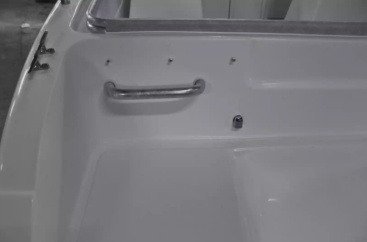 Стеклопластиковый катер Neman-500 в Перми