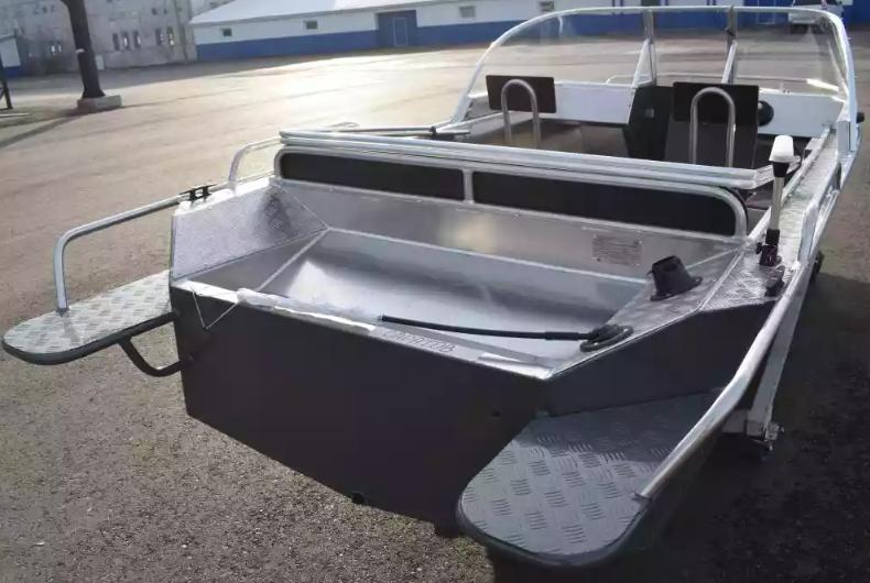 Алюминиевый катер Wyatboat-460 DCM в Перми