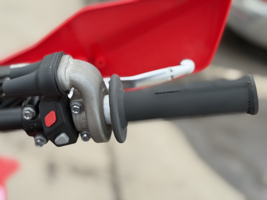 Кроссовый мотоцикл (эндуро) PROMAX WOLVERINE 302 2T EFI в Перми