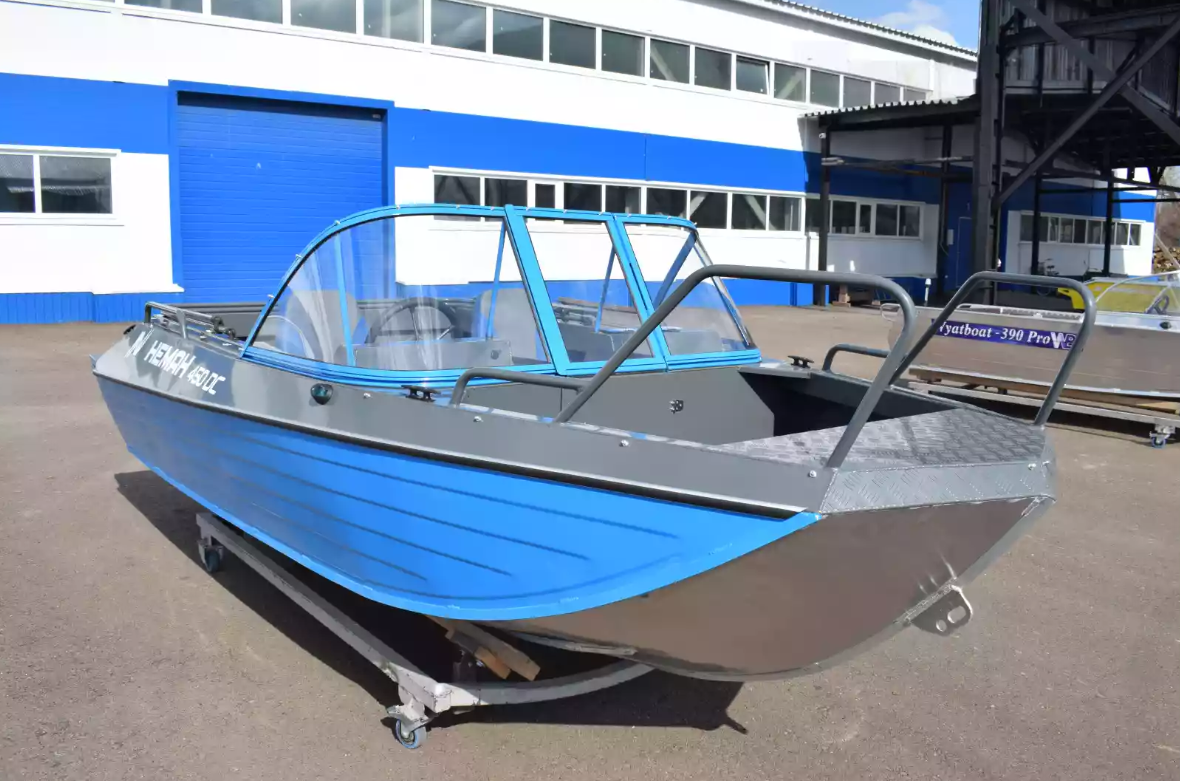 Алюминиевый катер Неман-450 DC в Перми