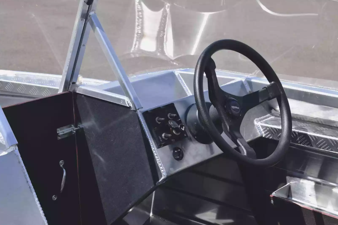 Алюминиевый катер Wyatboat-390 DCM в Перми