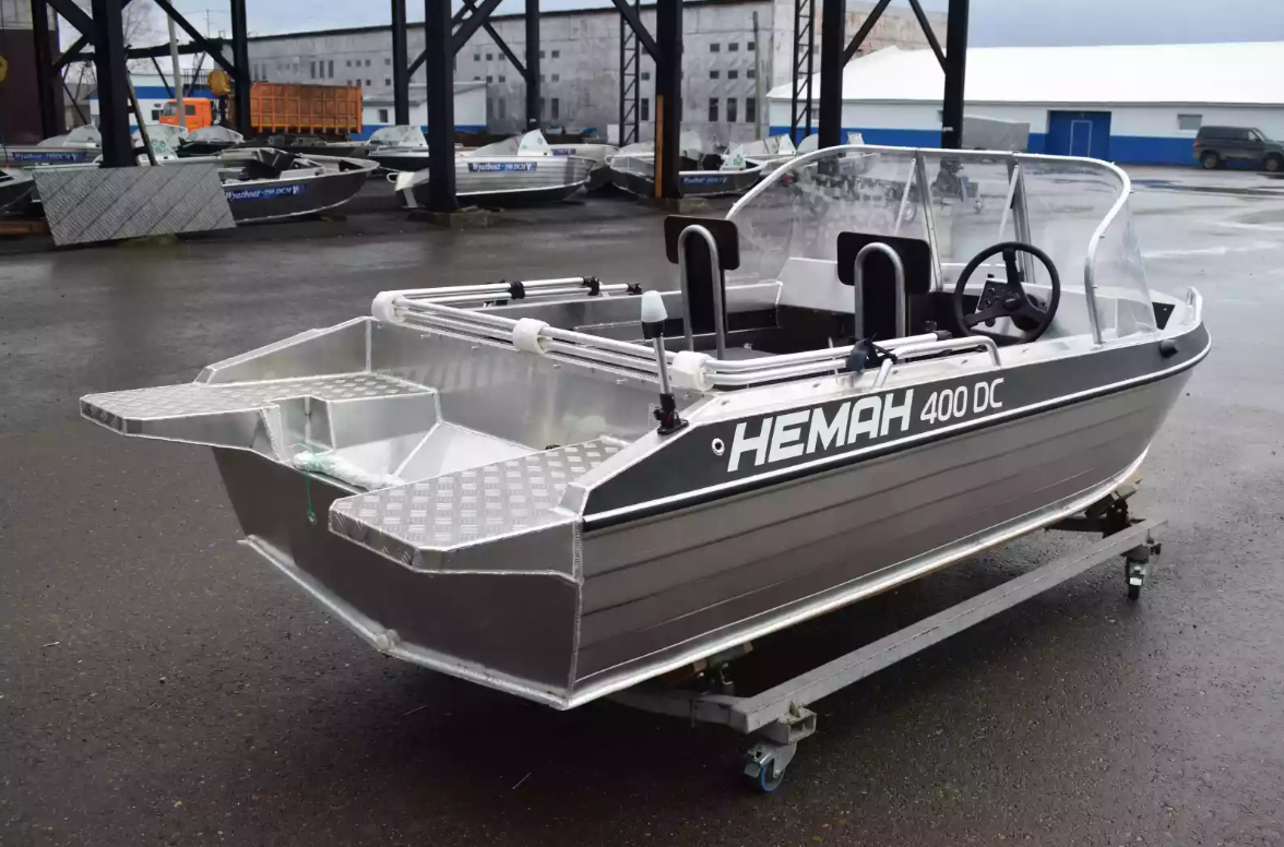 Алюминиевый катер Neman-400 DC в Перми
