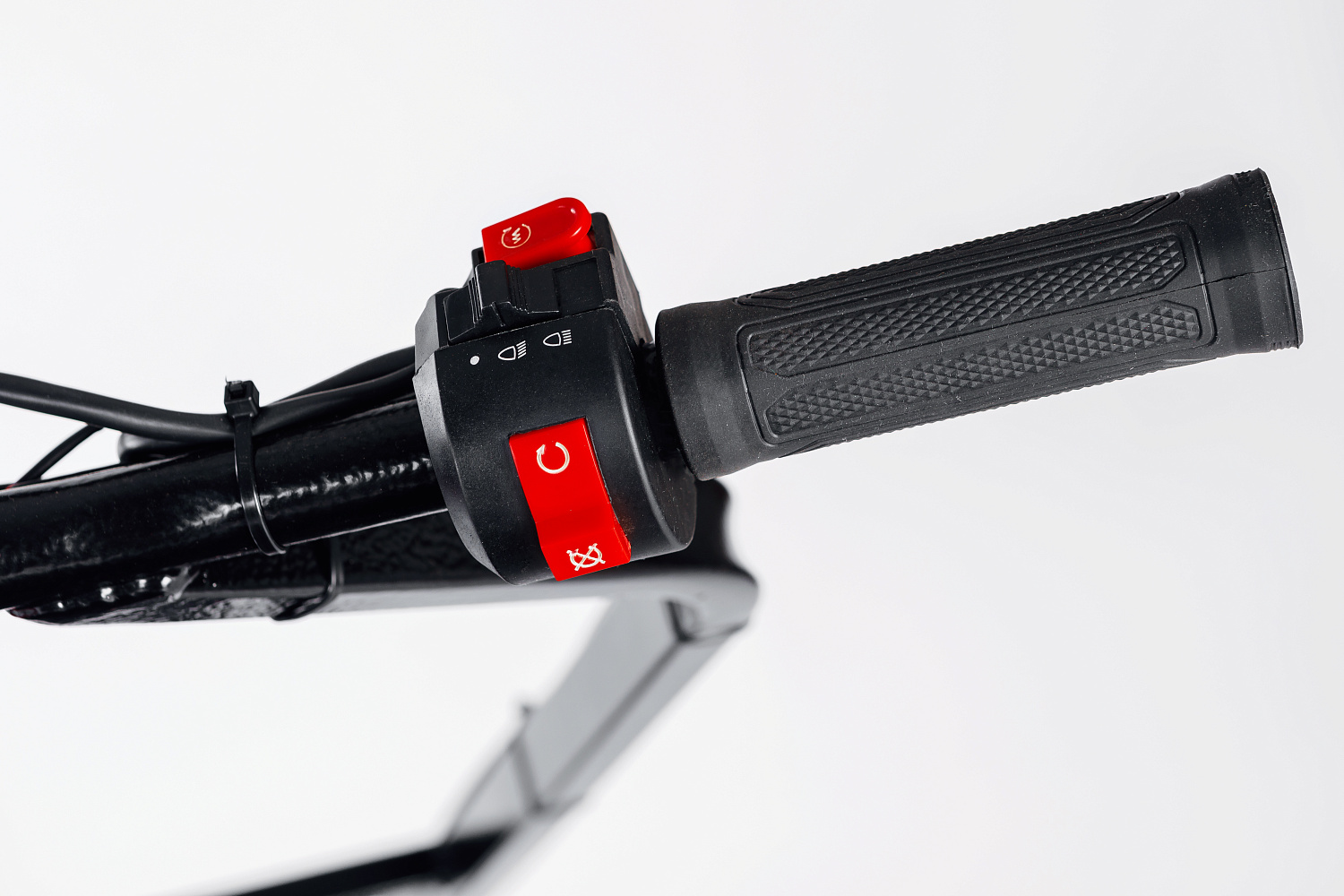 МОТОБУКСИРОВЩИК IKUDZO LONG 2.0 1700/500 EKR19 в Перми