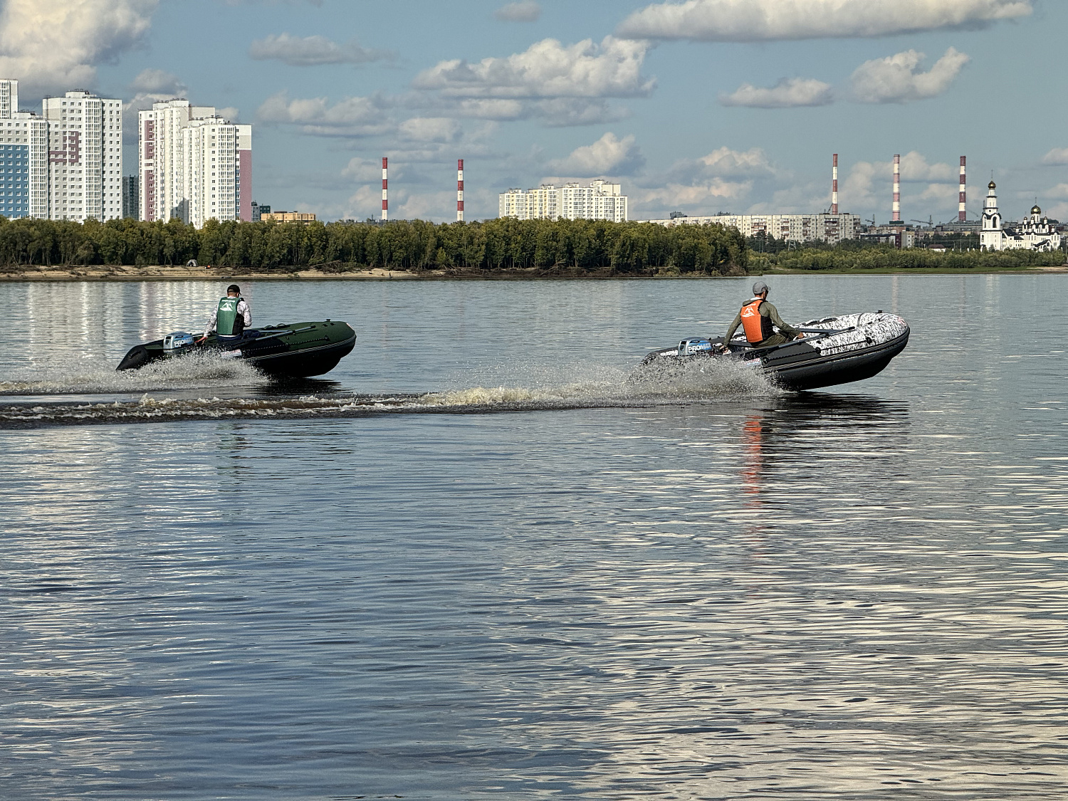 Лодка MISHIMO BIG FLOOR 440 в Перми